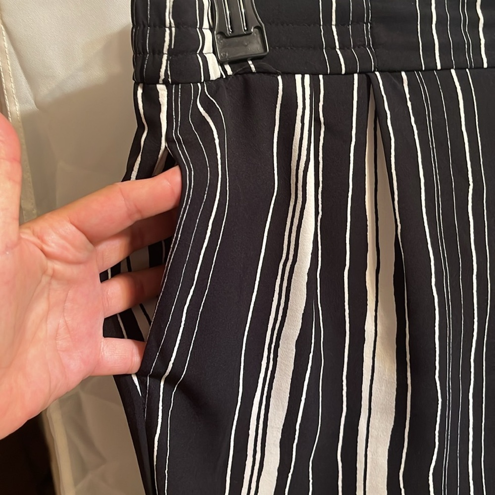 Comfortable pants - Picture 4 of 4